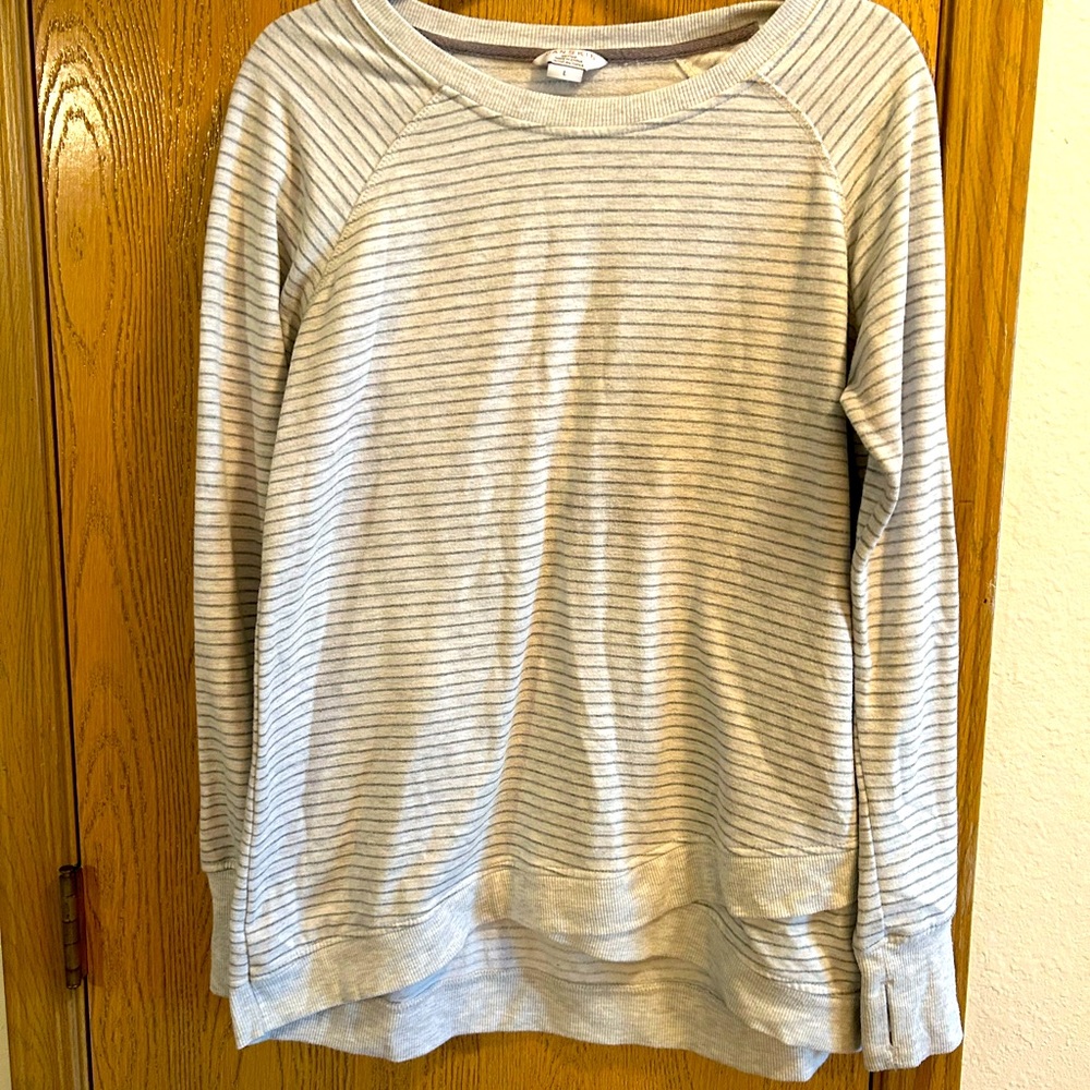 Cute Grey Danskin Sweatshirt